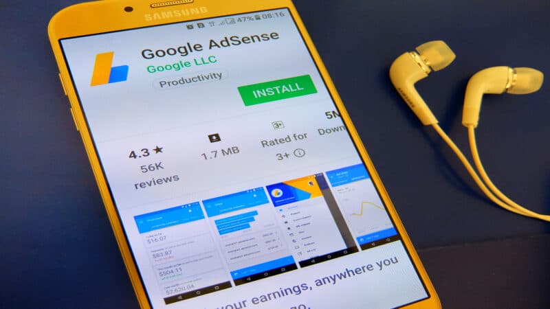 Google AdSense lance la recherche associée pour les annonces automatiques