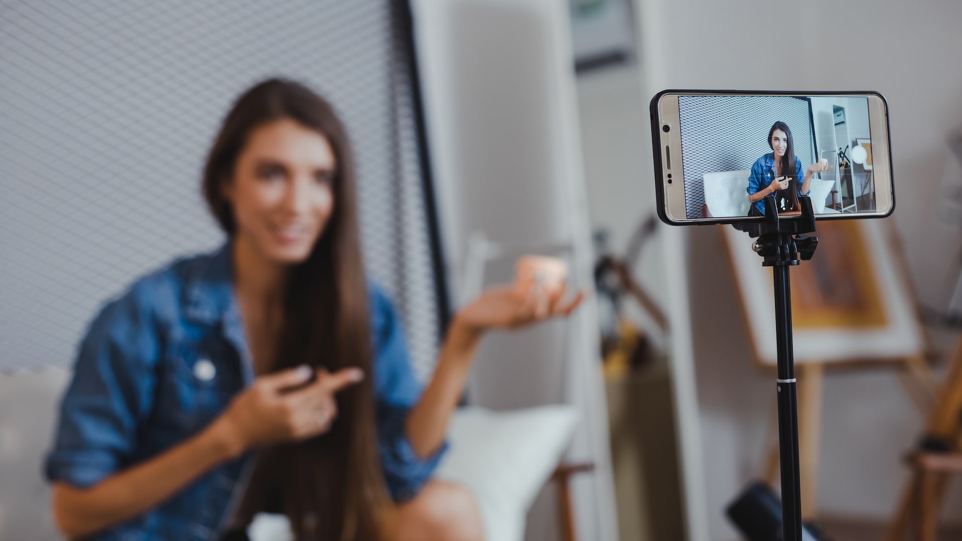 80 % des influenceurs ne divulguent pas leur contenu publicitaire, ce qui met les marques en danger