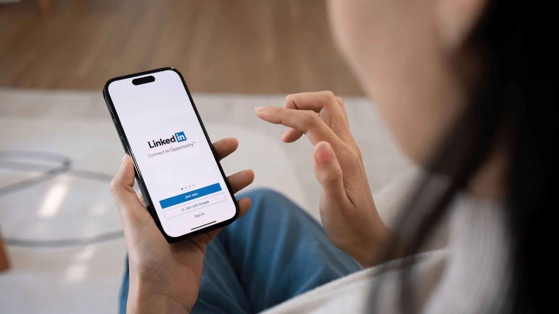 Messages publicitaires LinkedIn : tout ce que vous devez savoir